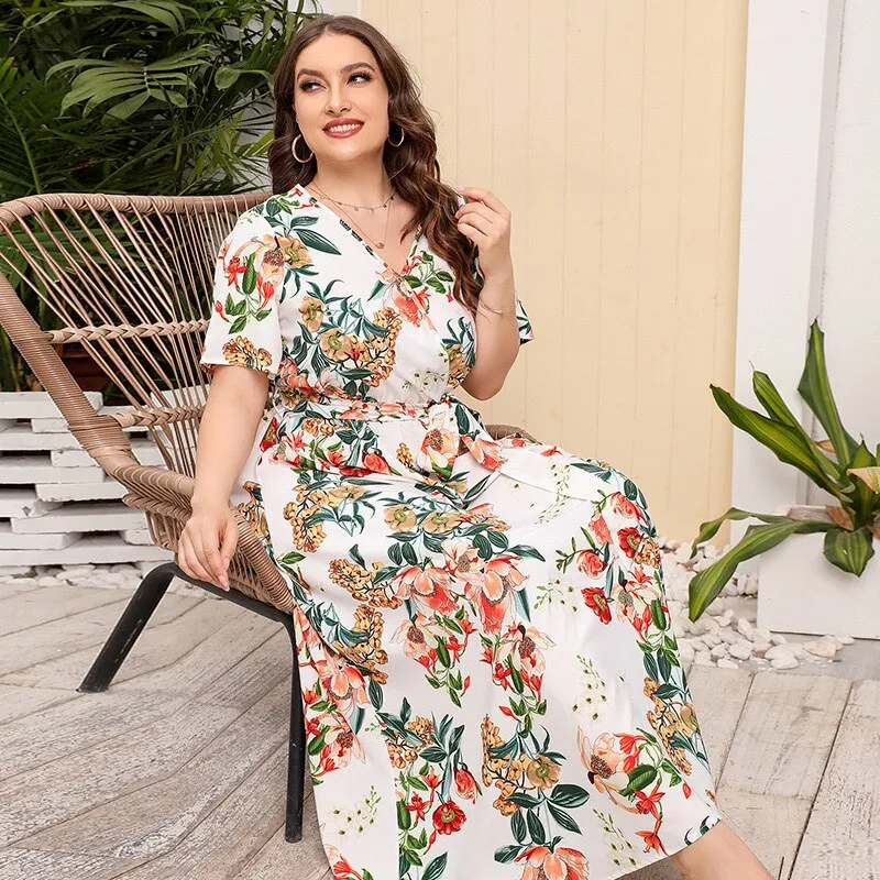 BerriesJam - 2024Plus Size V Neck Elegant Floral Short Sleeve Maxi Dress