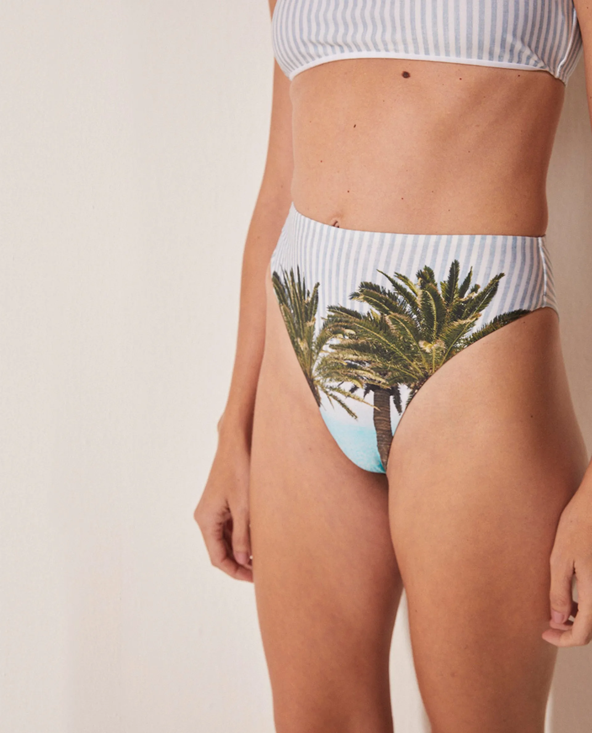 Jameos del Agua High Waist Bikini