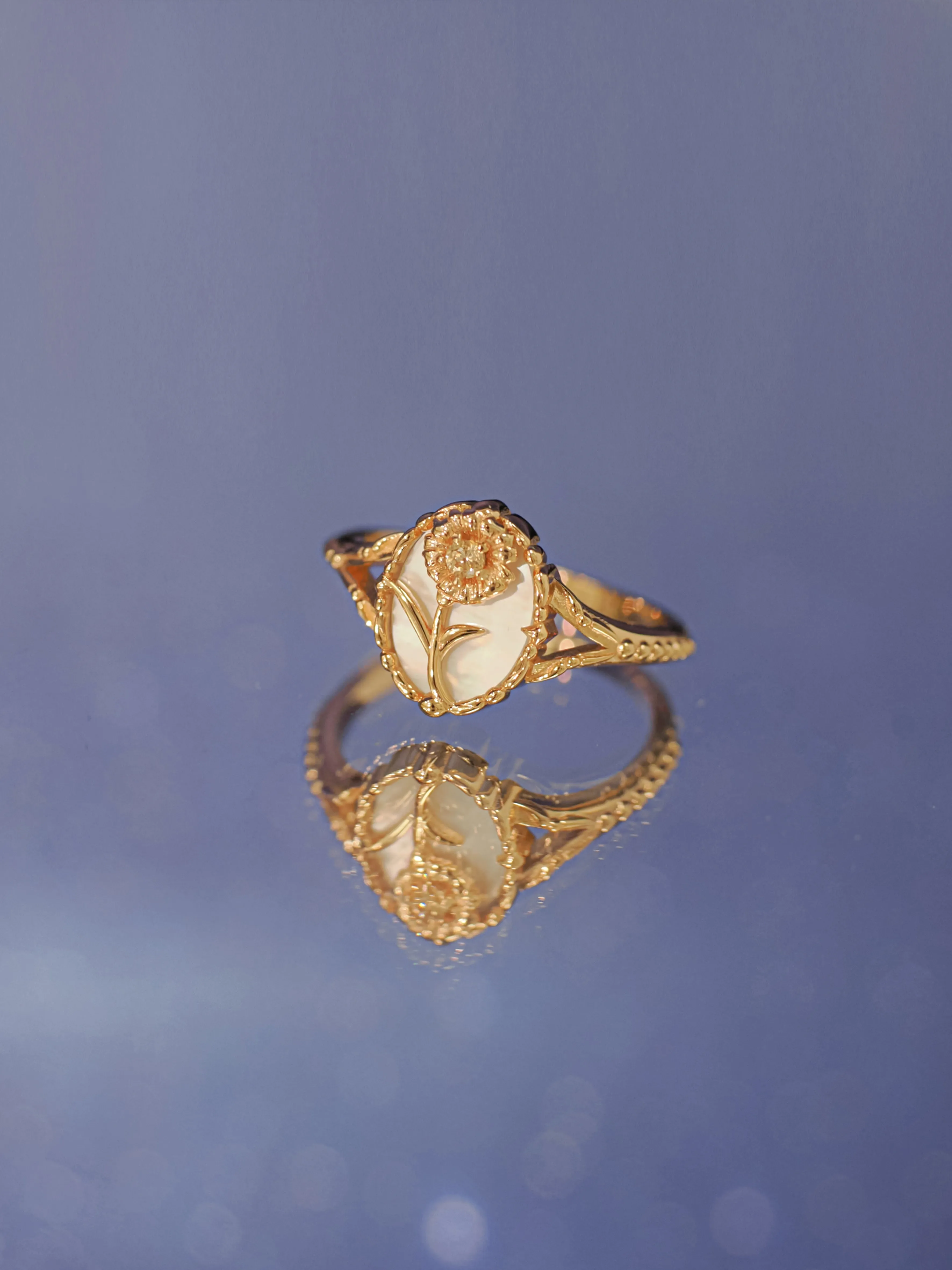 Mother of Pearl Gold Ring - Aster