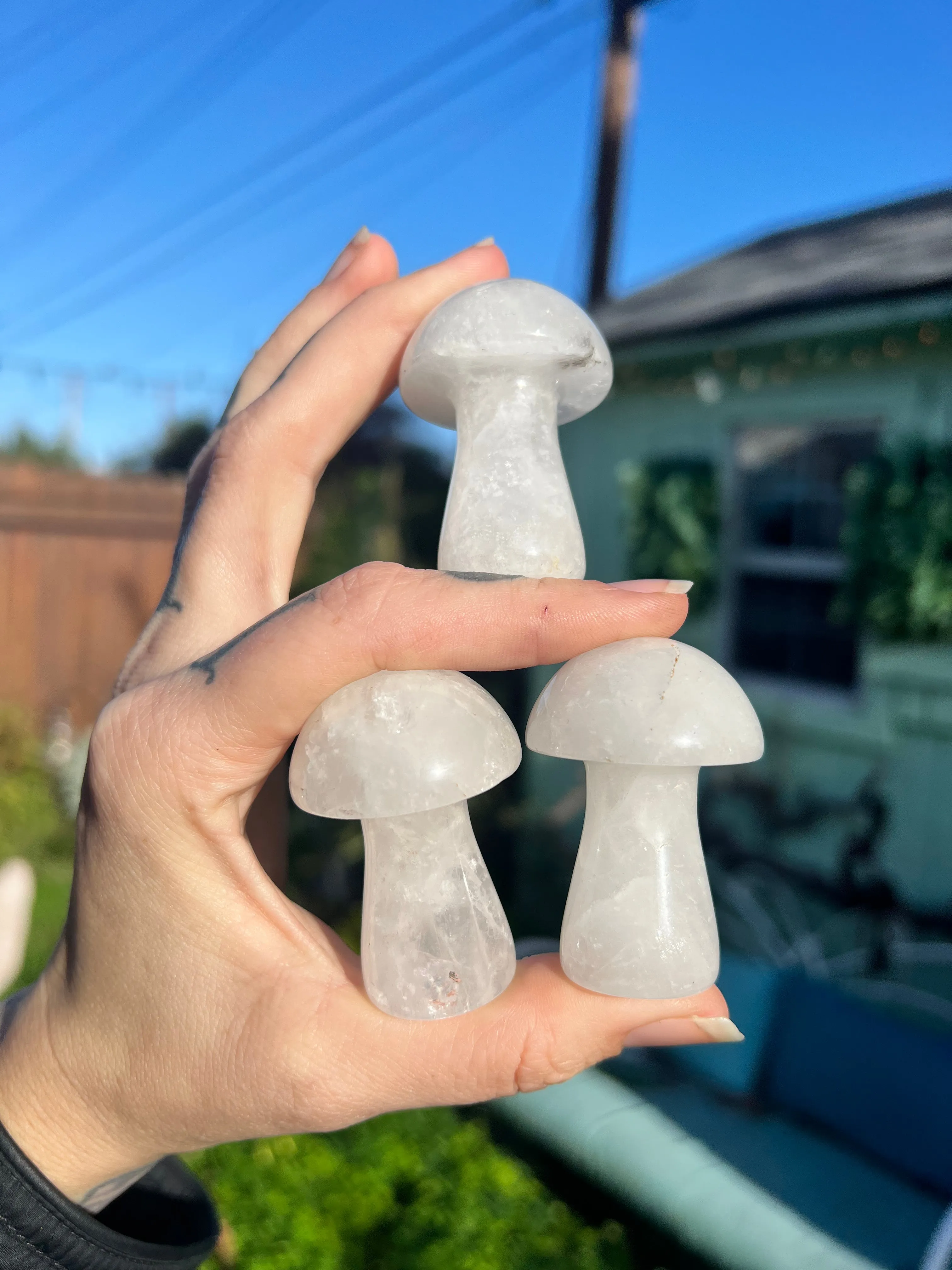 Quartz  mushroom carving