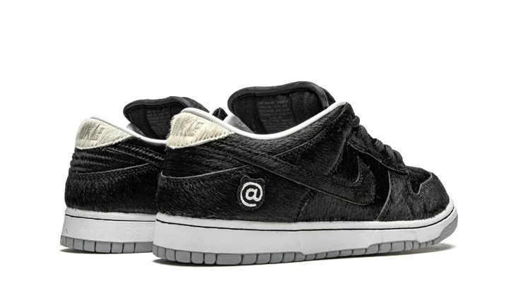 SB Dunk Low BE@RBRICK Medicom Toy